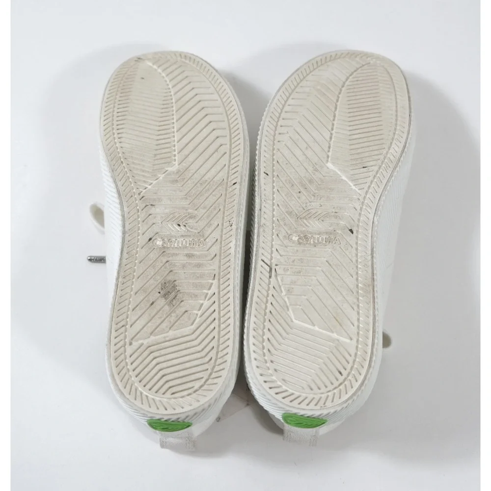 Cariuma Sneakers Womens 8 White OCA Low Canvas Off White Eco-Friendly